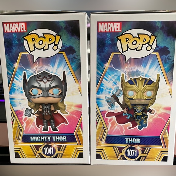 Funko Pop Thor(1071) and Mighty Thor(1041) - Picture 2 of 2